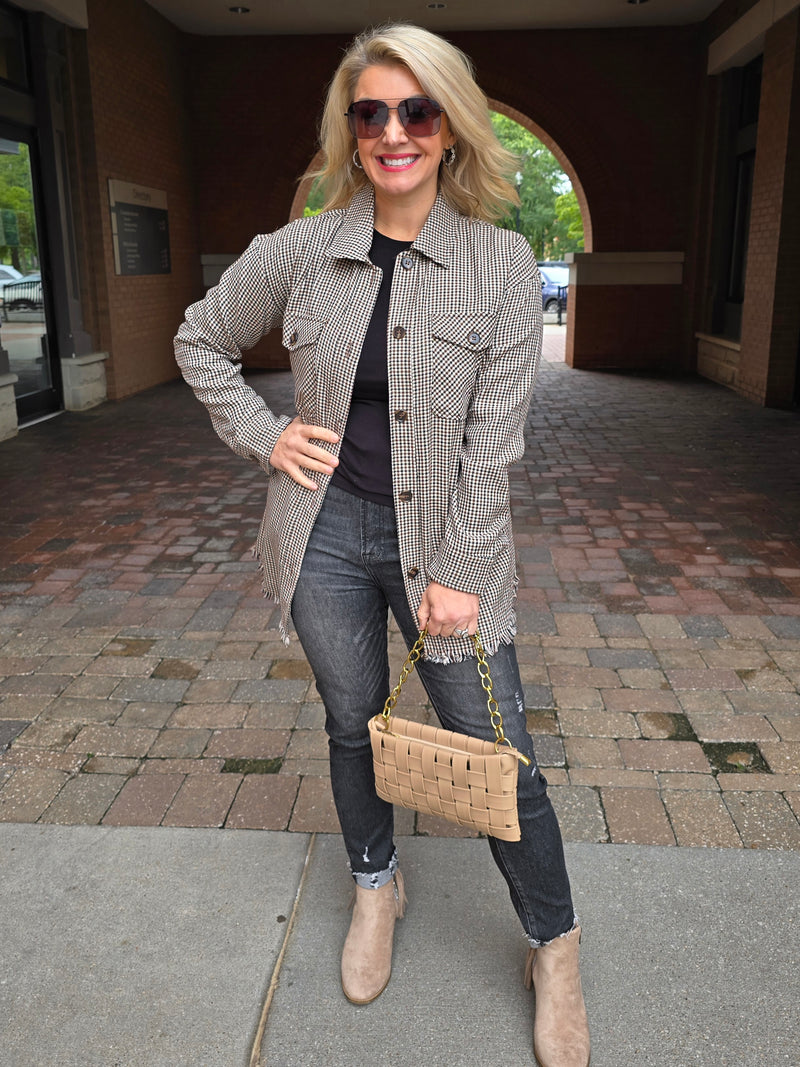 CHECKERED BUTTON DOWN SHIRT
