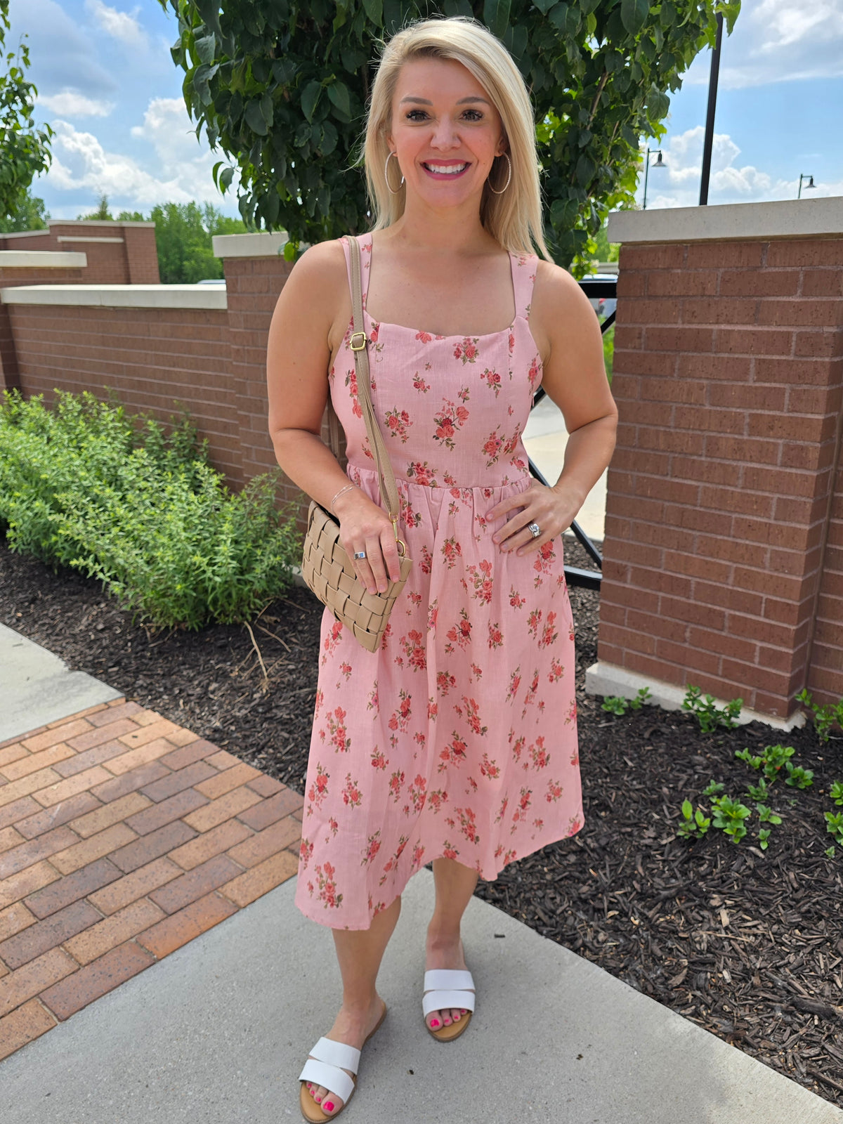 FLORAL PRINT MIDI DRESS