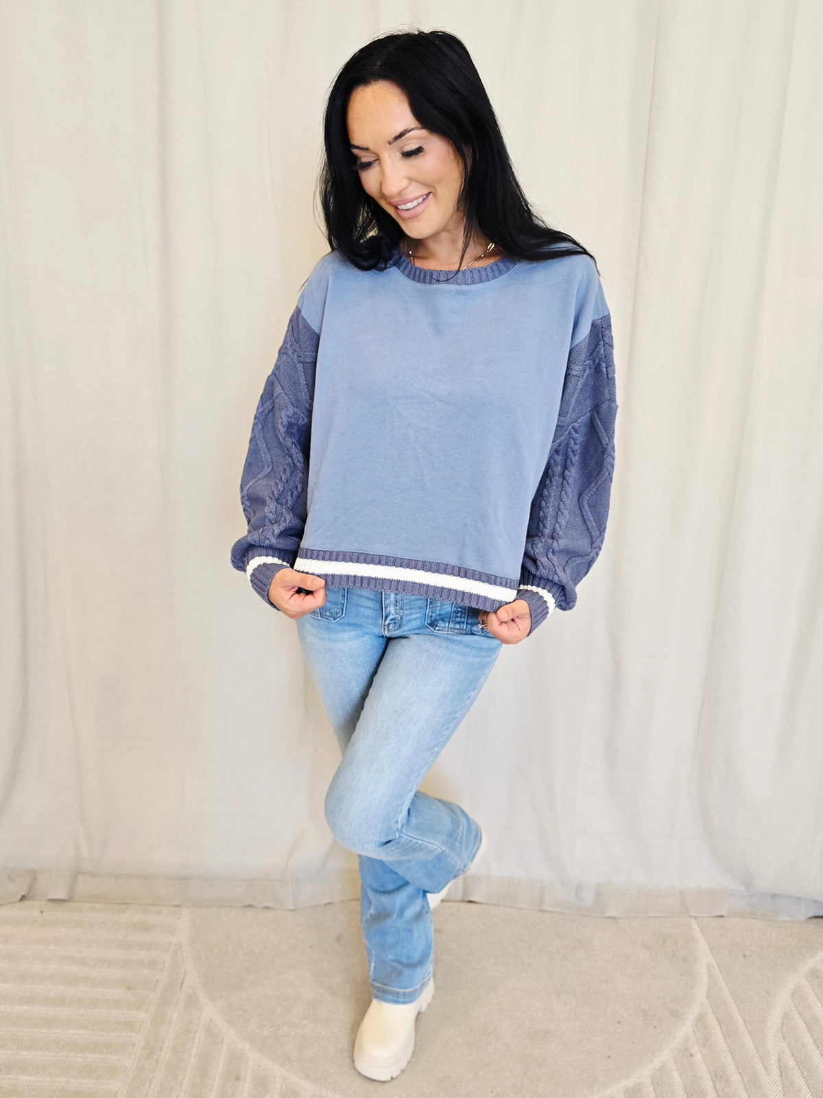 KNIT SLEEVE SWEATSHIRT