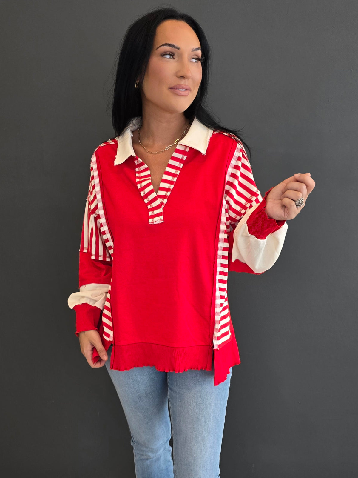 COLLAR STRIPE SWEATSHIRT