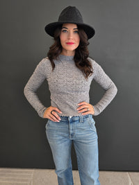 CROCHET HEM SWEATER