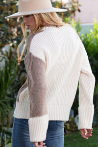 KNITTED CREAM AND MOCHA COLOR BLOCK SWEATER