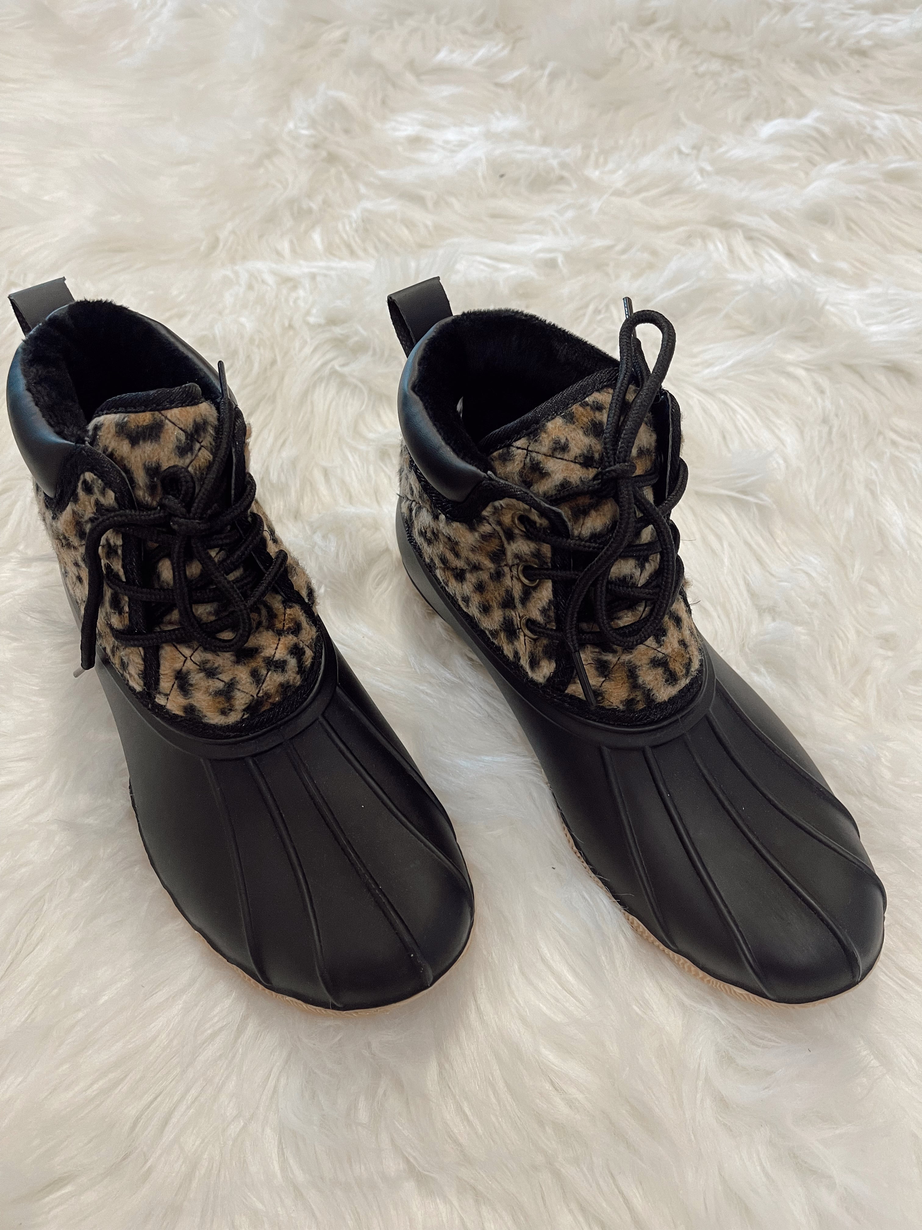 Cheetah print 2024 rain booties